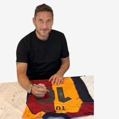 Francesco Totti Gesigneerd AS Roma Voetbalshirt 2001-02