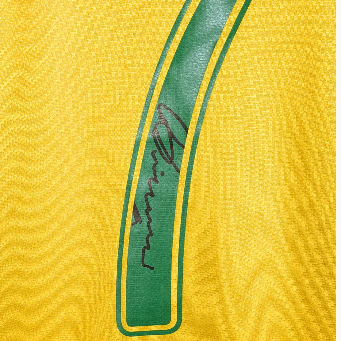 AdrianoSignedBrazilHomeShirt2006-signature | Maillots emblématiques