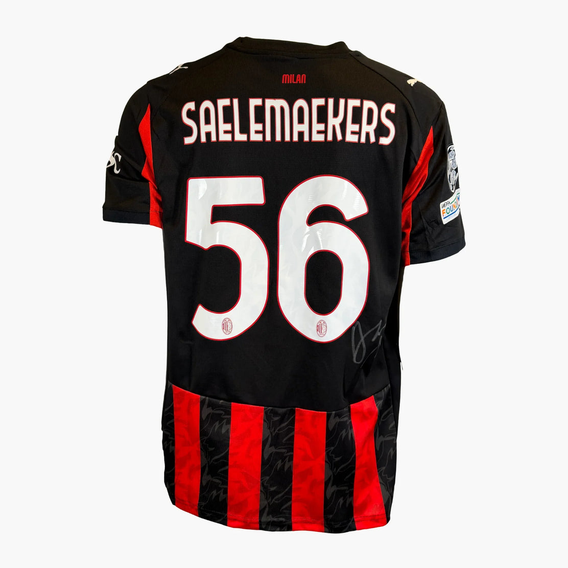 AlexisSaelemaekersSignéACMilan2025_26MaillotDomicile | Iconic Shirts