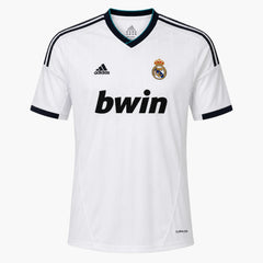 AlvaroArbeloaSignedRealMadridHomeShirt2012_13_e4471310-c7ab-42f7-bb2e-565d07b4cdb5 | Iconic Shirts