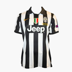Andrea Pirlo Signed Juventus Home Shirt 2014–15