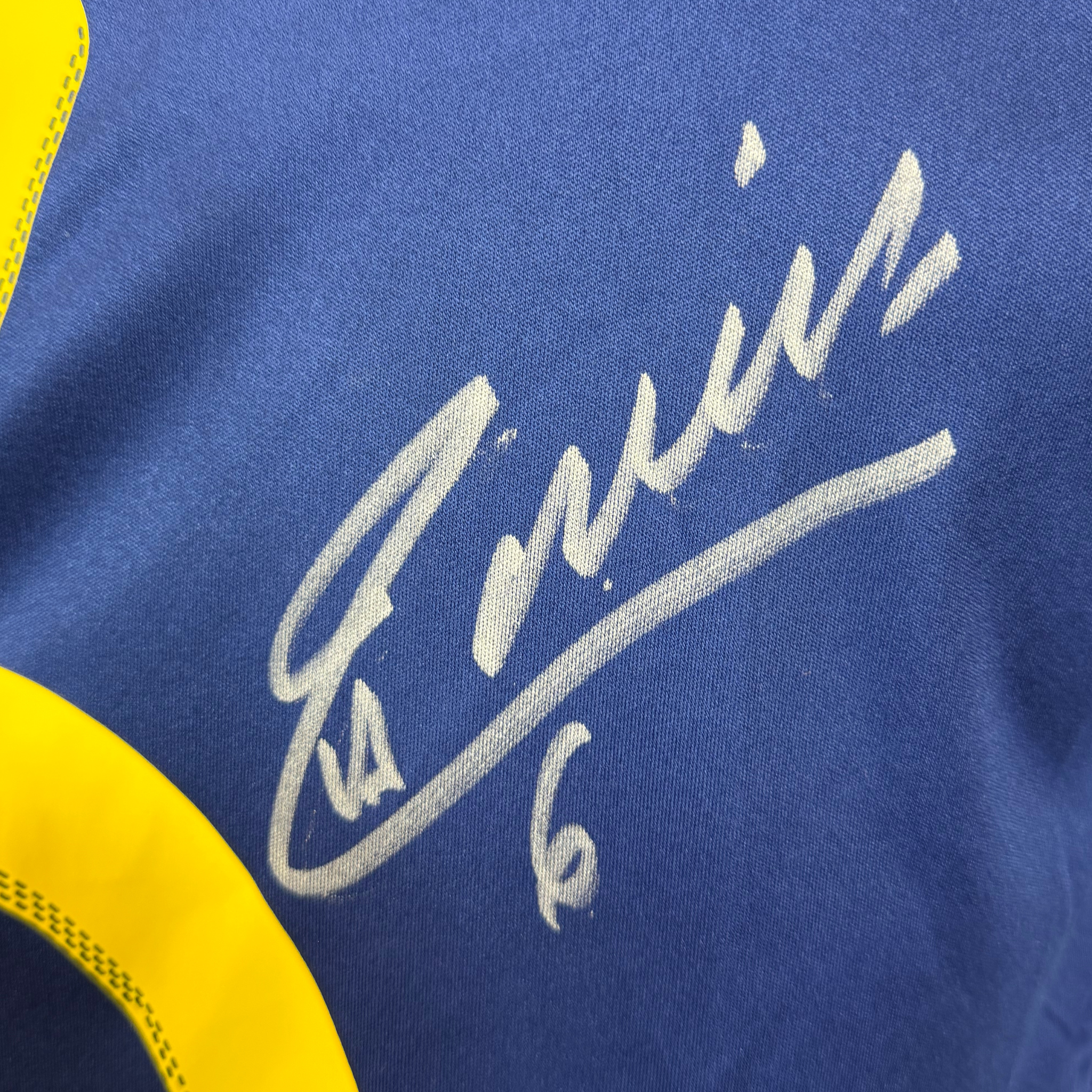 Andrés Iniesta Signed Spain Away Shirt 2010 – Final Edition