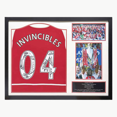 ArsenalInvinciblesHomeShirt2003-2004Signedby14Players-Framed | Iconic Shirts