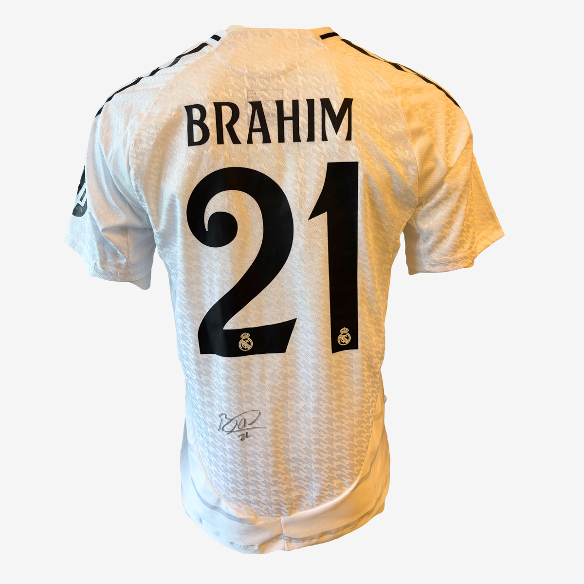 Brahim Díaz Signed Real Madrid Home Football Shirt – 2024–25