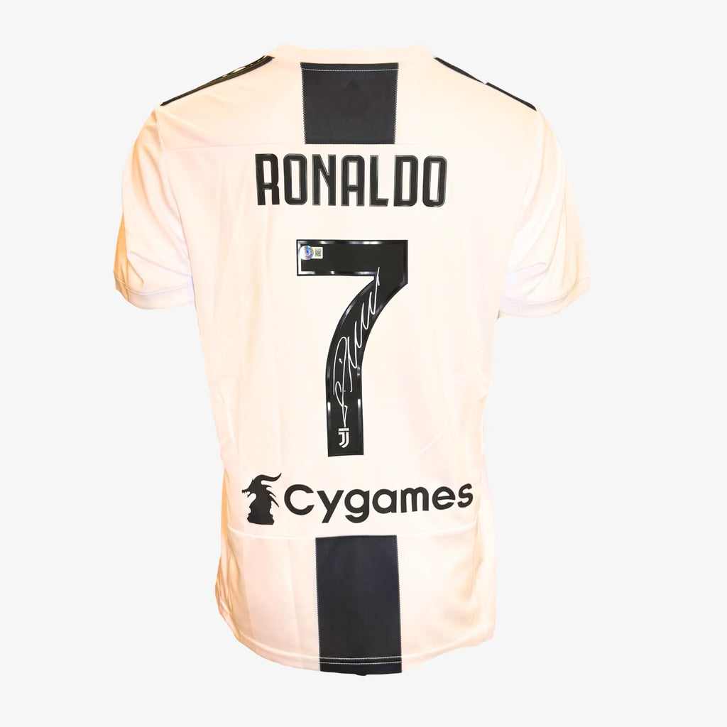 Cristiano Ronaldo Signed Juventus 2018–19 Home Shirt