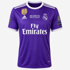 Camiseta Oficial do Real Madrid Autografada por Cristiano Ronaldo - Final da Liga dos Campeões 2017 (Jogo Fora)