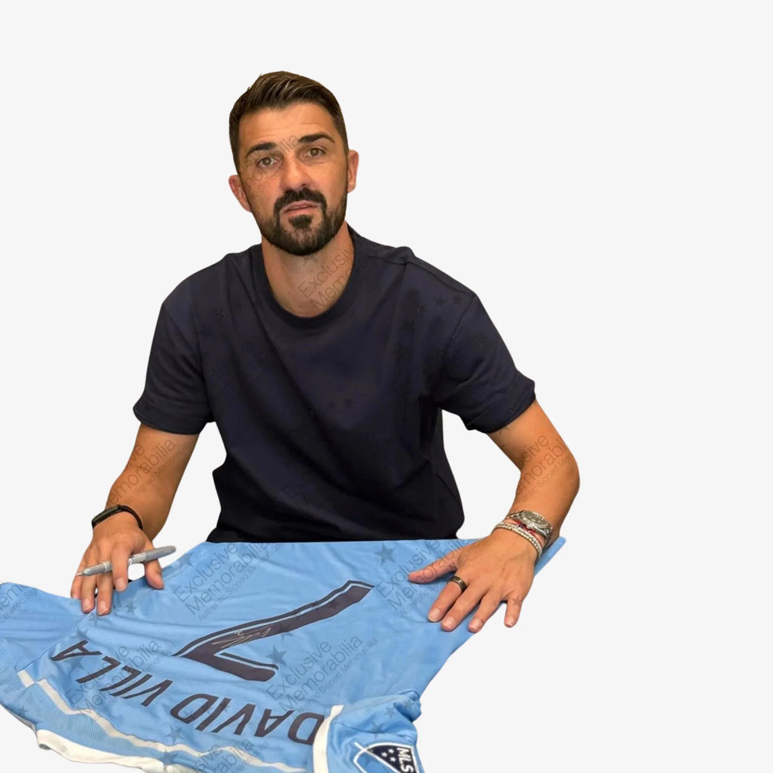 DavidVillaSignedNewYorkCityFCHomeShirt2015_16-proof | Iconic Shirts