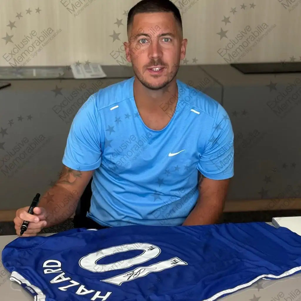 EdenHazardSignedOriginalChelsea2016-17HomeFootballShirt-proof_0b4be13a-0697-4fd4-8b3e-5f58e4050b4e | Iconic Shirts