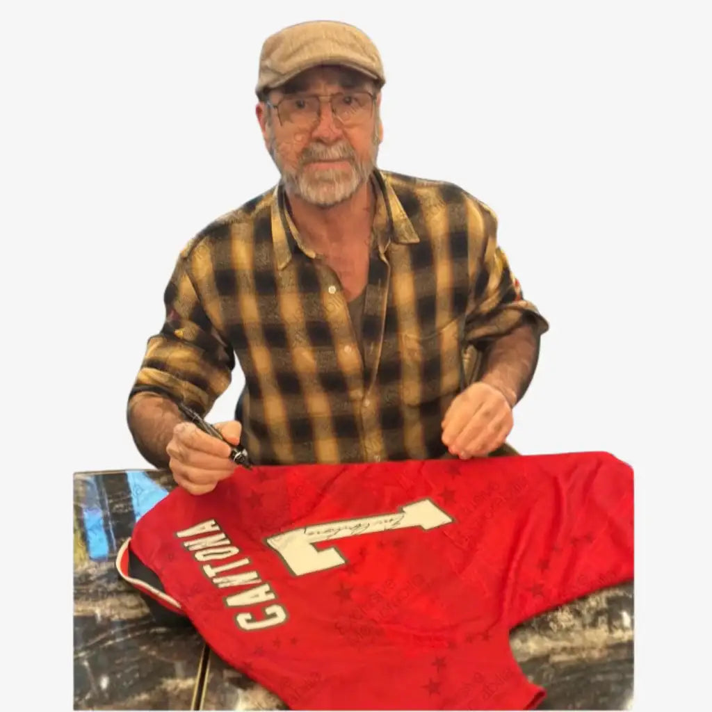 EricCantonaSignedManchesterUnited1996HomeFootballShirt-proof | Iconic Shirts