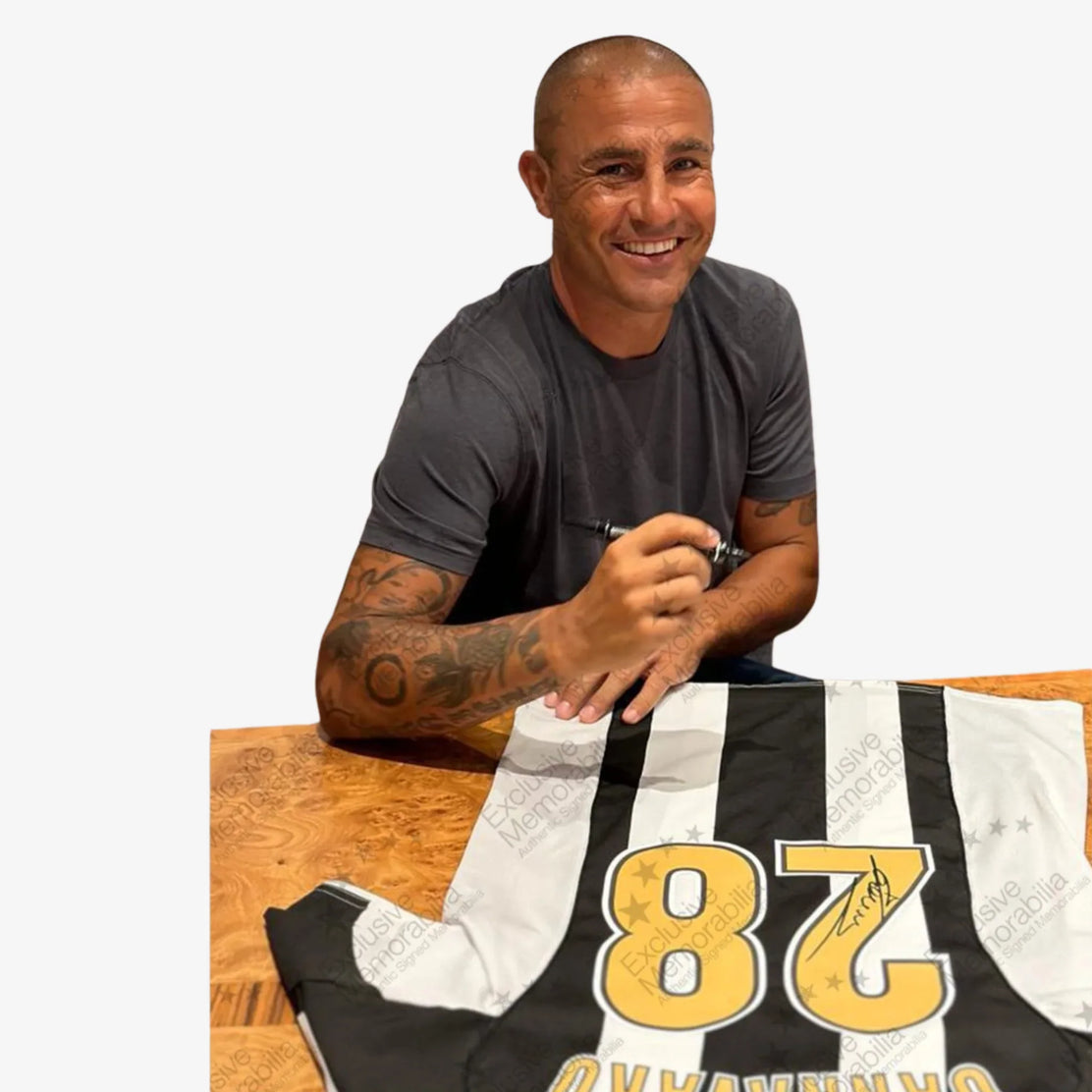 FabioCannavaroSignedOriginalJuventusFootballShirt-2004-05Home-photoproof | Iconic Shirts