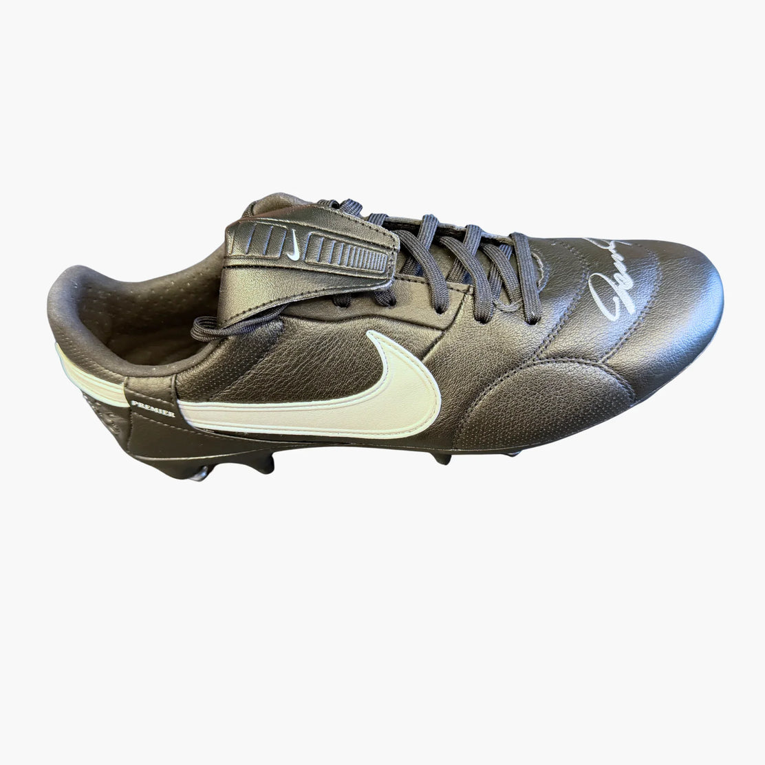 FernandoTorresSignedBlackFootballBoot-side | Iconic Shirts