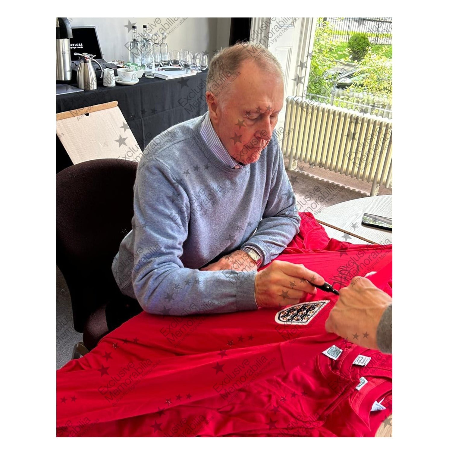 Geoff Hurst Signiertes England 1966 WM-Finaltrikot