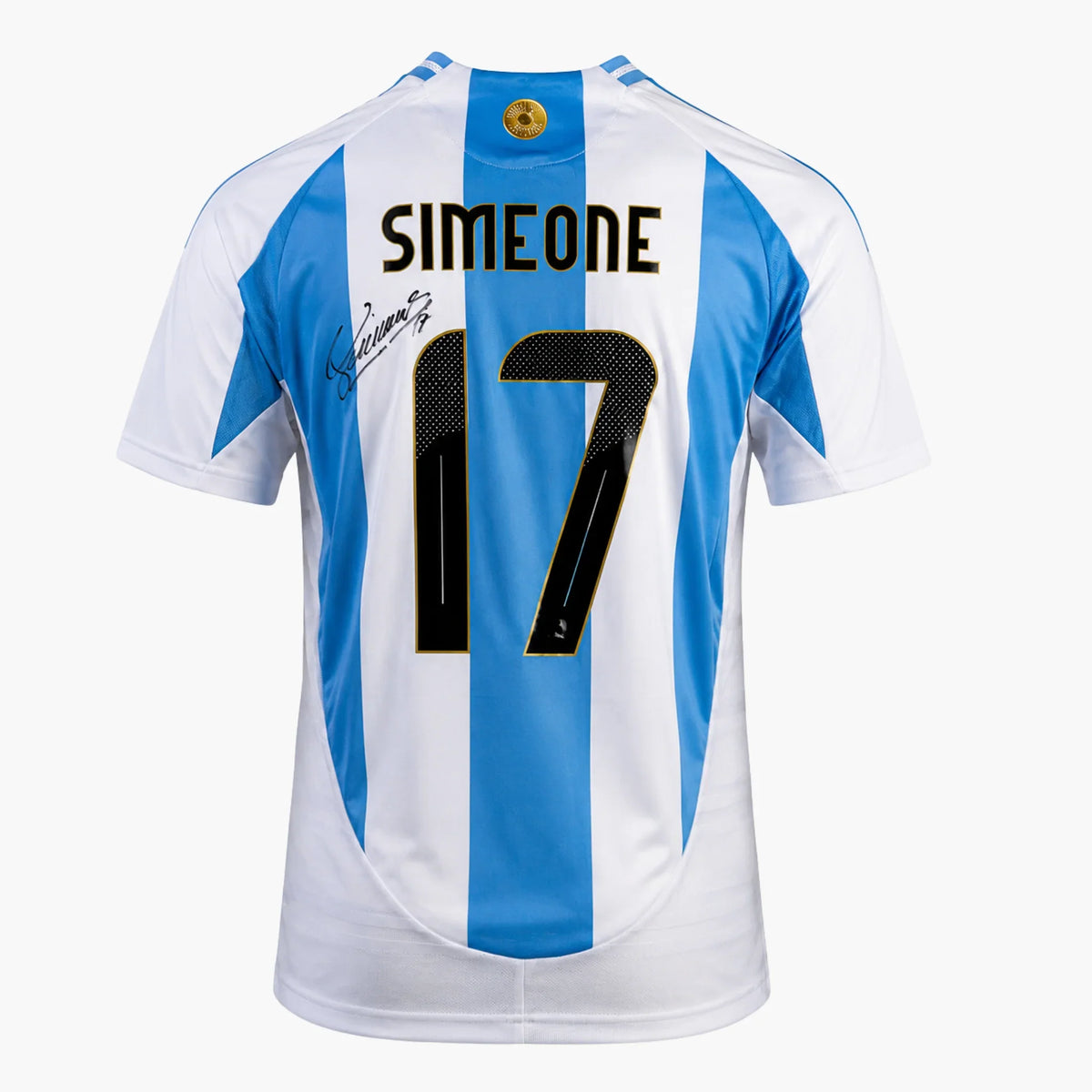 Maillot domicile signé par Giuliano Simeone pour l’Argentine 2026 | Iconic Shirts