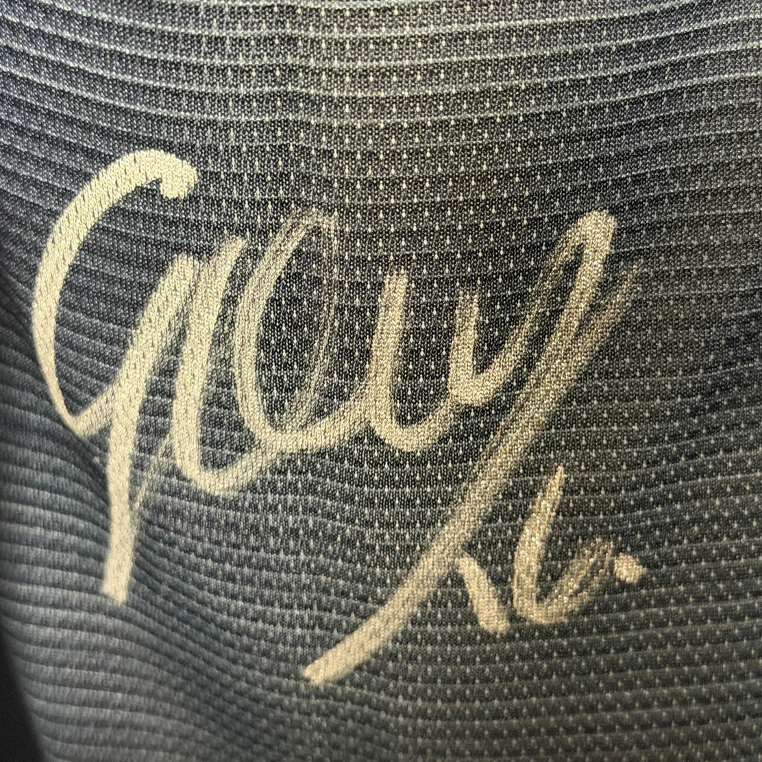 GonzaloSignedRealMadridAwayShirt-2025-2026-signature | Iconic Shirts