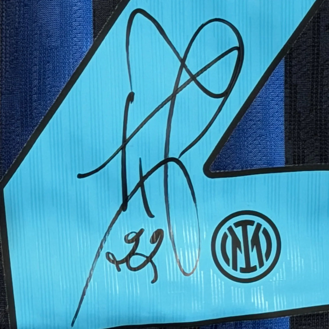 HenrikhMkhitaryanSignedInterMilan2025_26HomeShirt-signature | Iconic Shirts