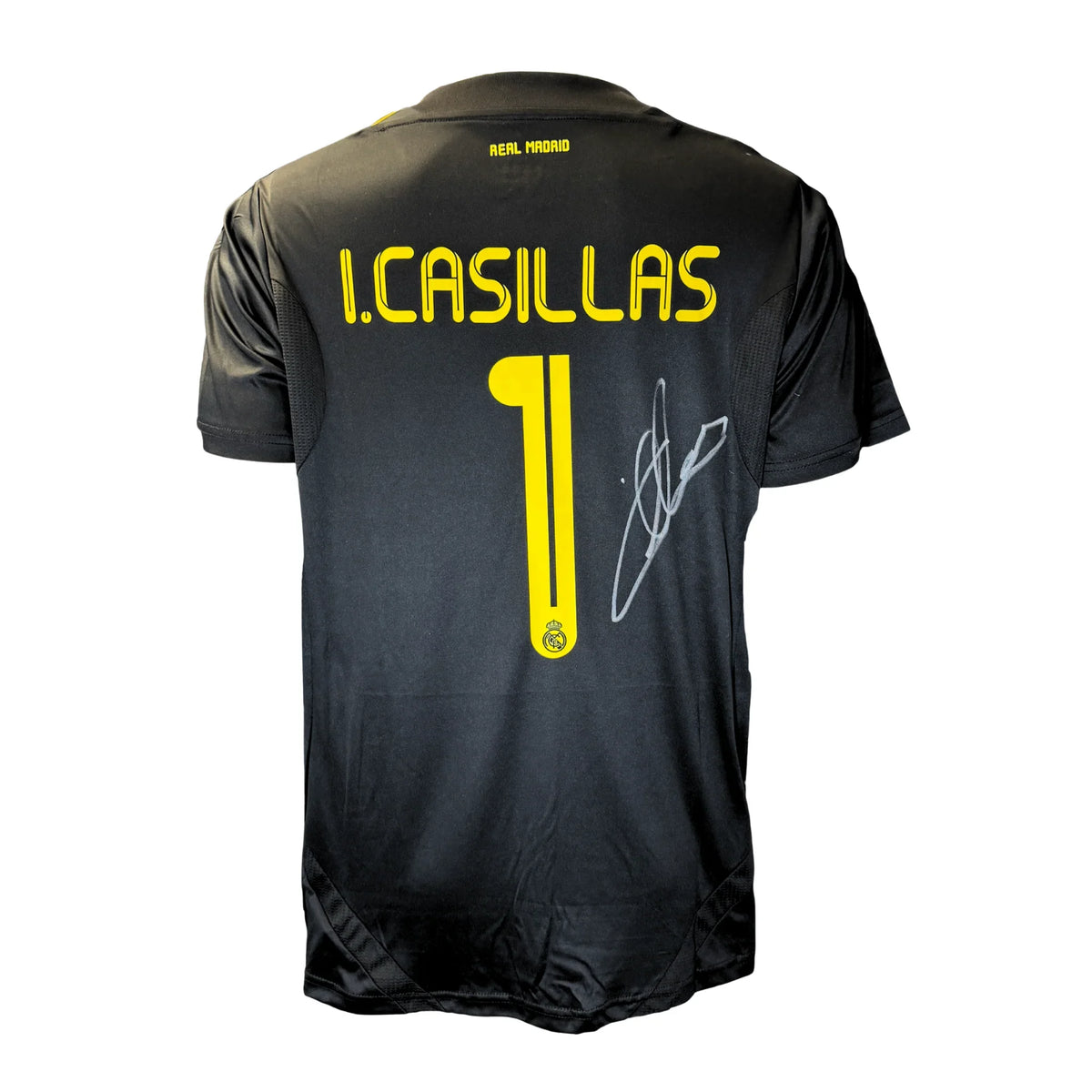 Maillot de gardien du Real Madrid signé par Iker Casillas_2012 | Maillots iconiques