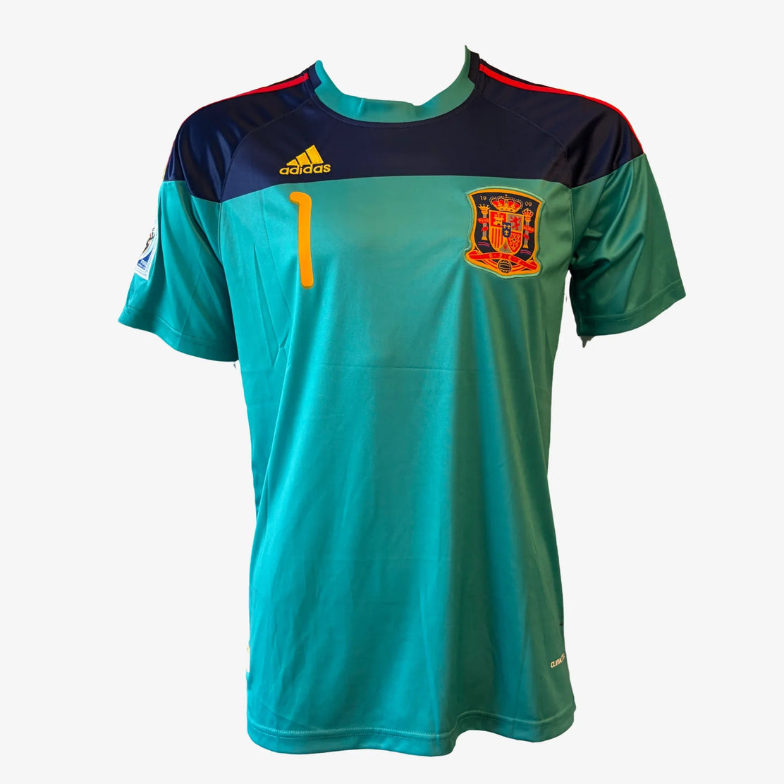 Maglia portiere Spagna firmata da Iker Casillas_2010CoppaDelMondo-front | Iconic Shirts