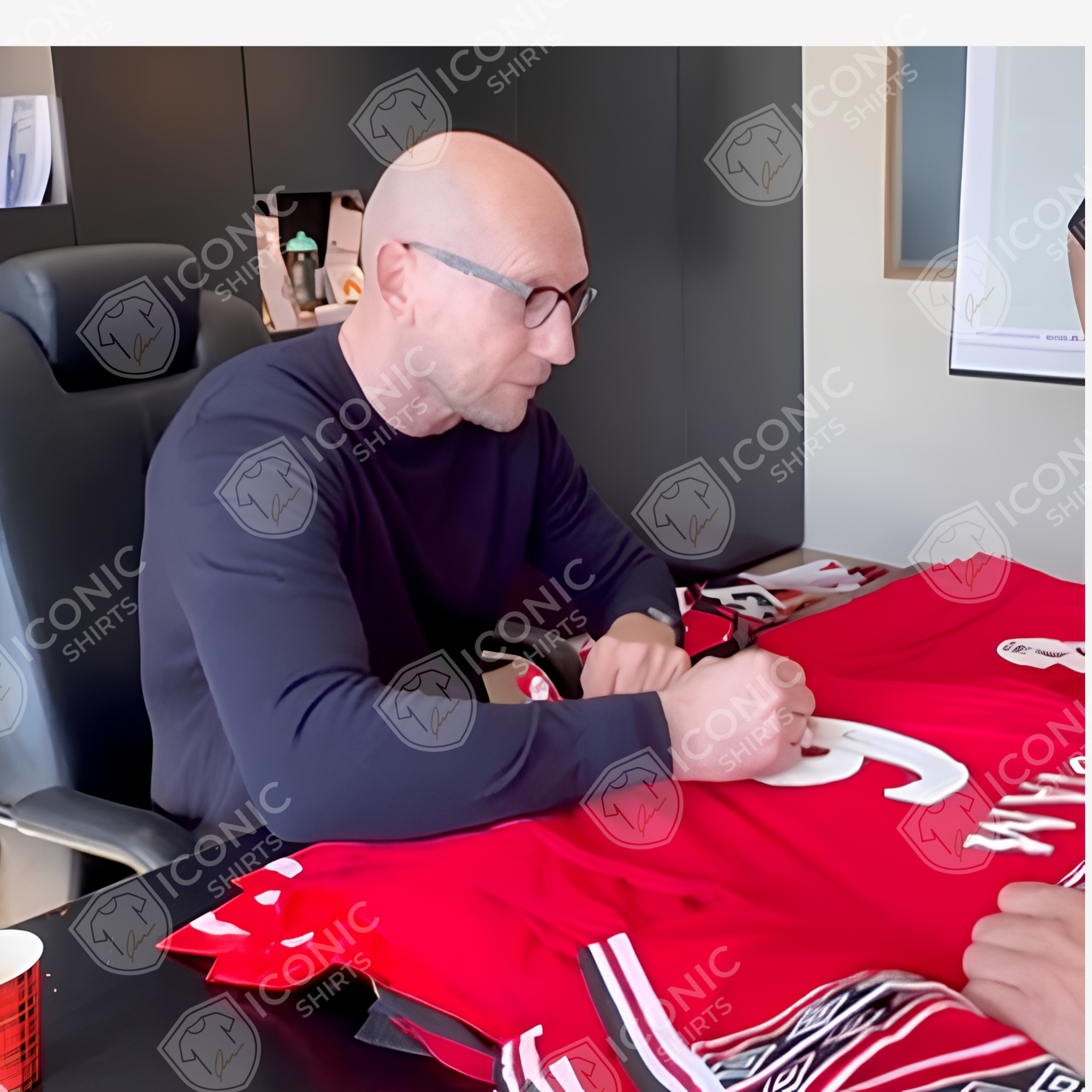 Jaap Stam signiertes Manchester United Trikot – Heimspiel 1998-99