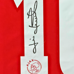 Jari Litmanen Signed Ajax Home Shirt - 1998-99 - Framed