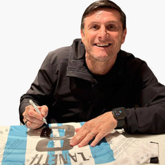 JavierZanettiSignedArgentina2022_23HomeShirt-signingproof | Iconic Shirts