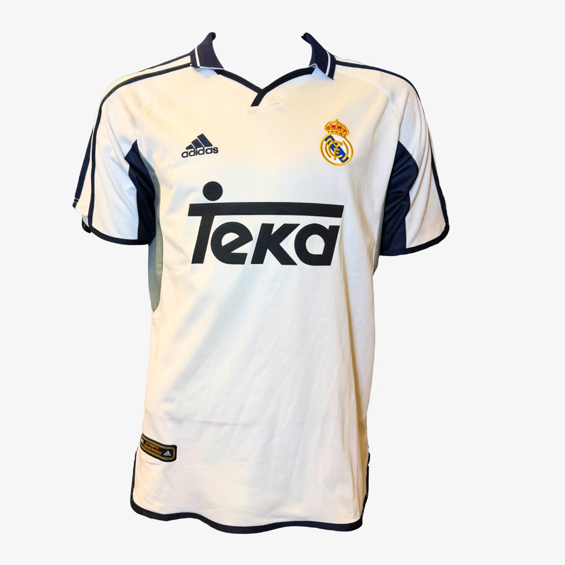 JoseMariaGutiSignedRealMadridHomeShirt-2000-2001-front | Iconic Shirts