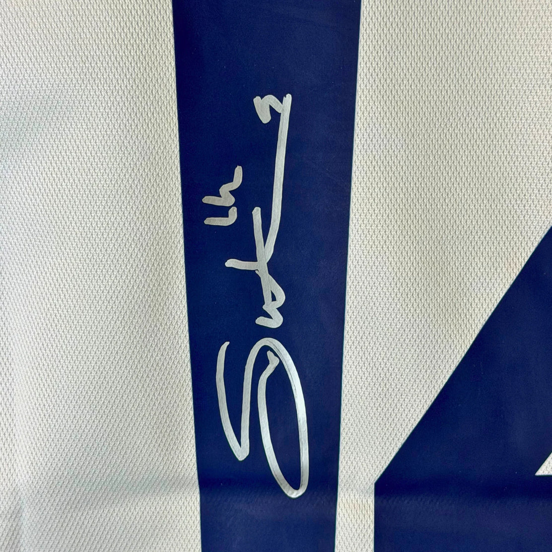 JoseMariaGutiSignedRealMadridHomeShirt-2000-2001-signature | Iconic Shirts