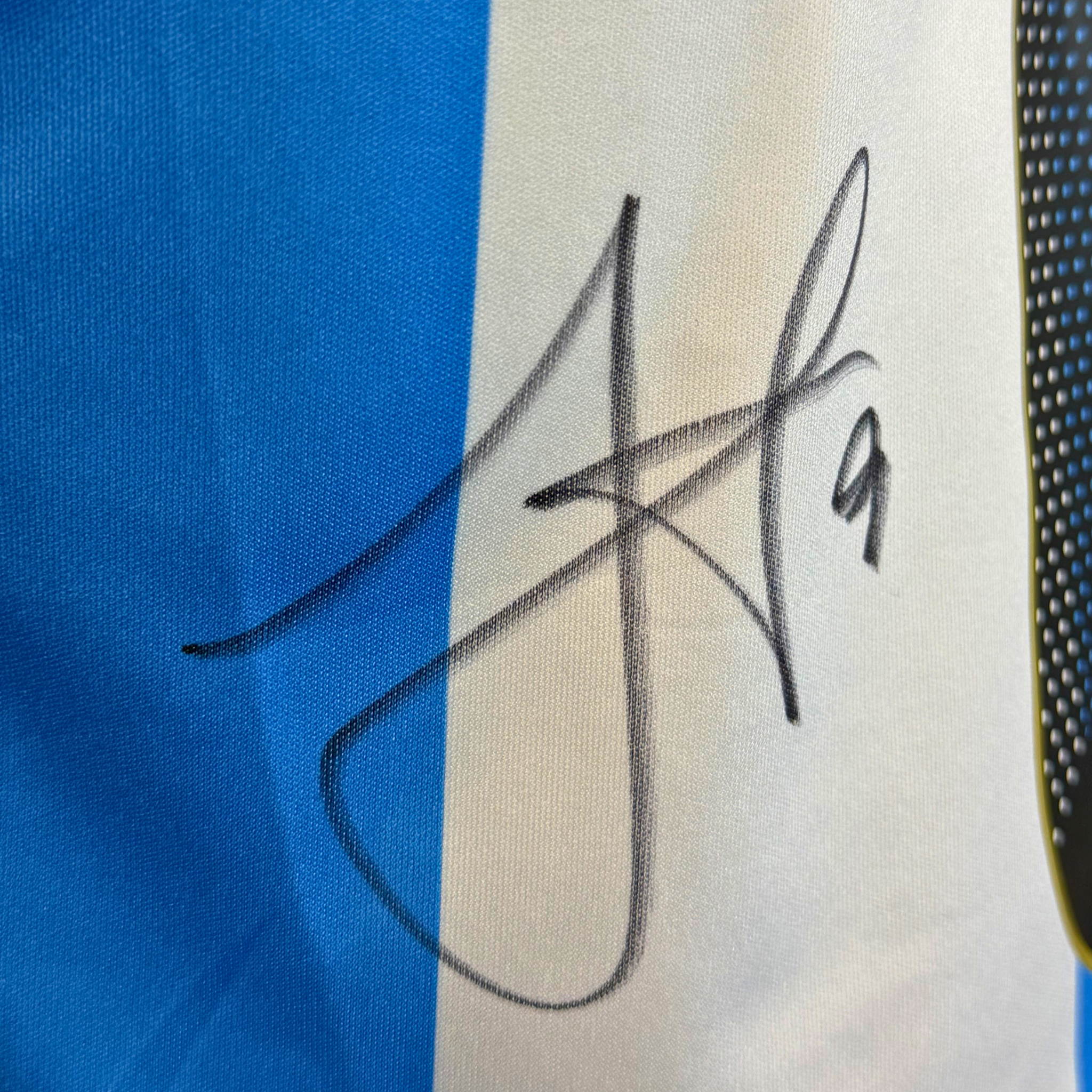 Julián Álvarez Signed Argentina Home Shirt 2025