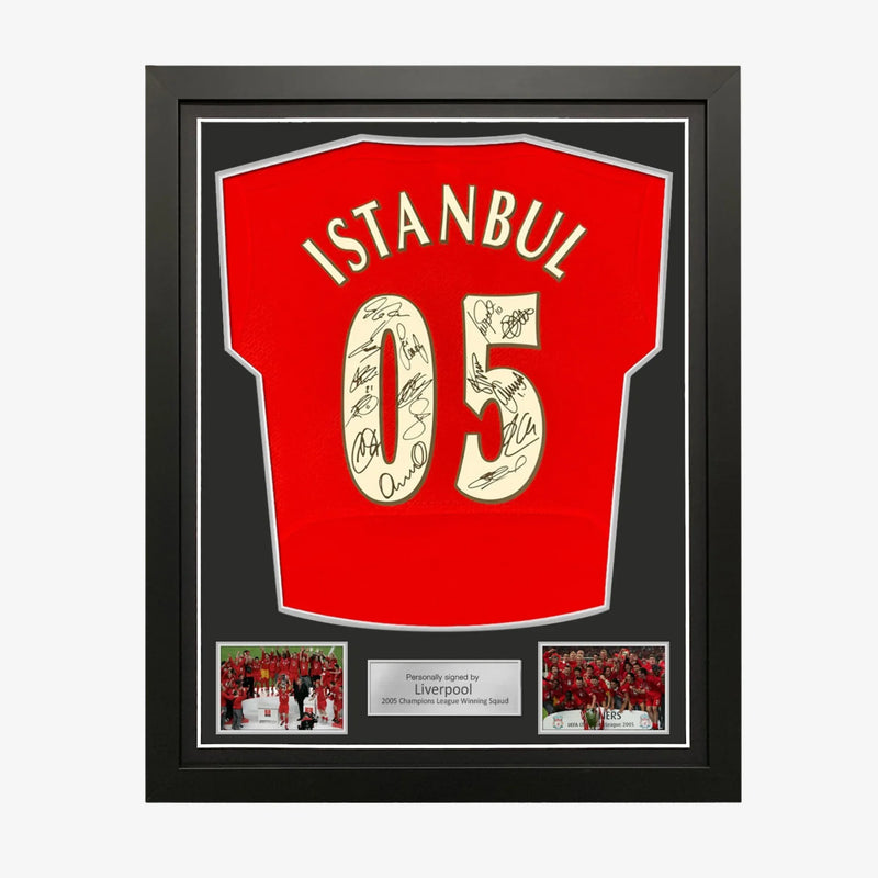 Liverpool-Kader signiertes Istanbul-Heimtrikot 2005 gerahmt | Iconic Shirts