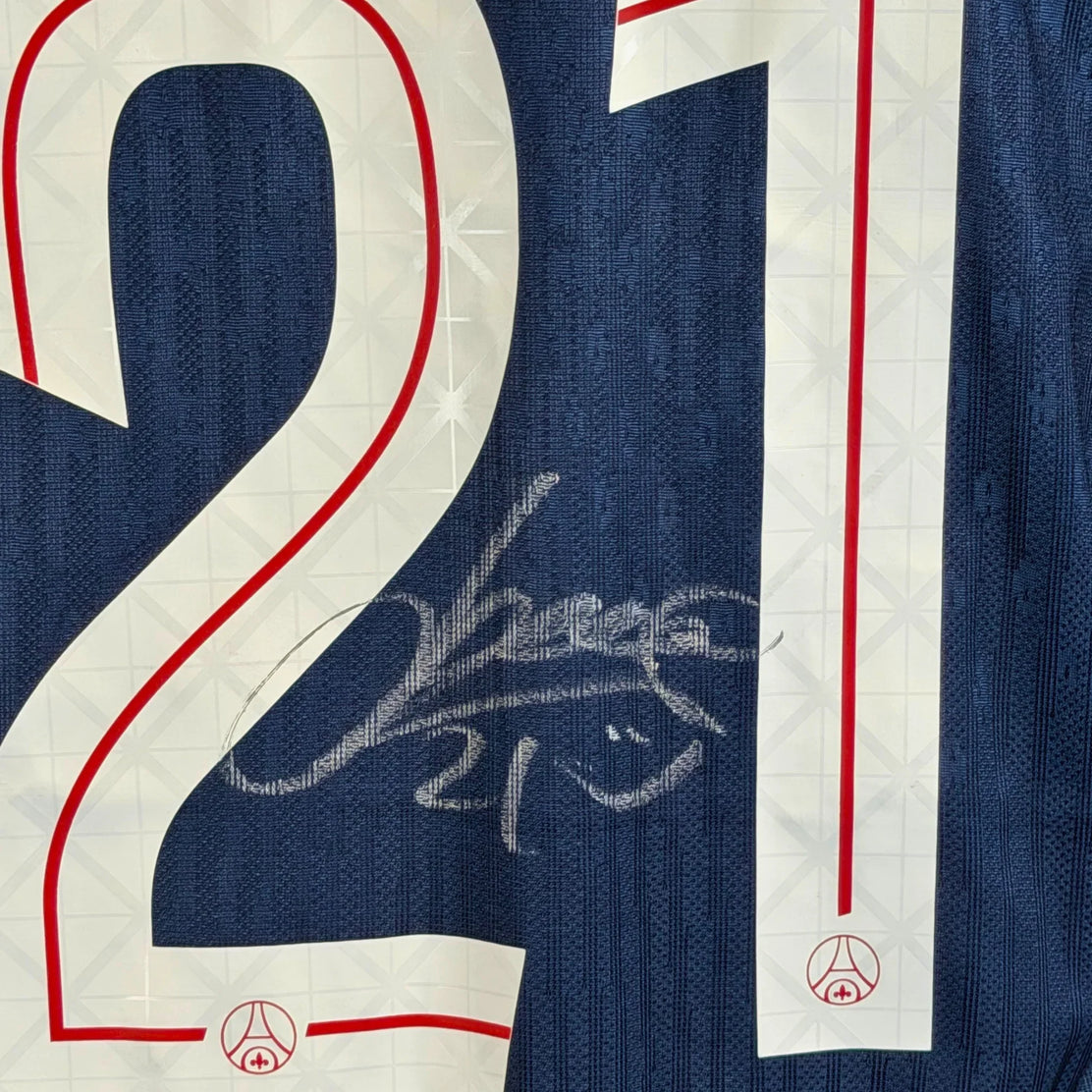 LucasHernandezSignéMaillotDomicileParisSaint-Germain2025_26-signature | Iconic Shirts