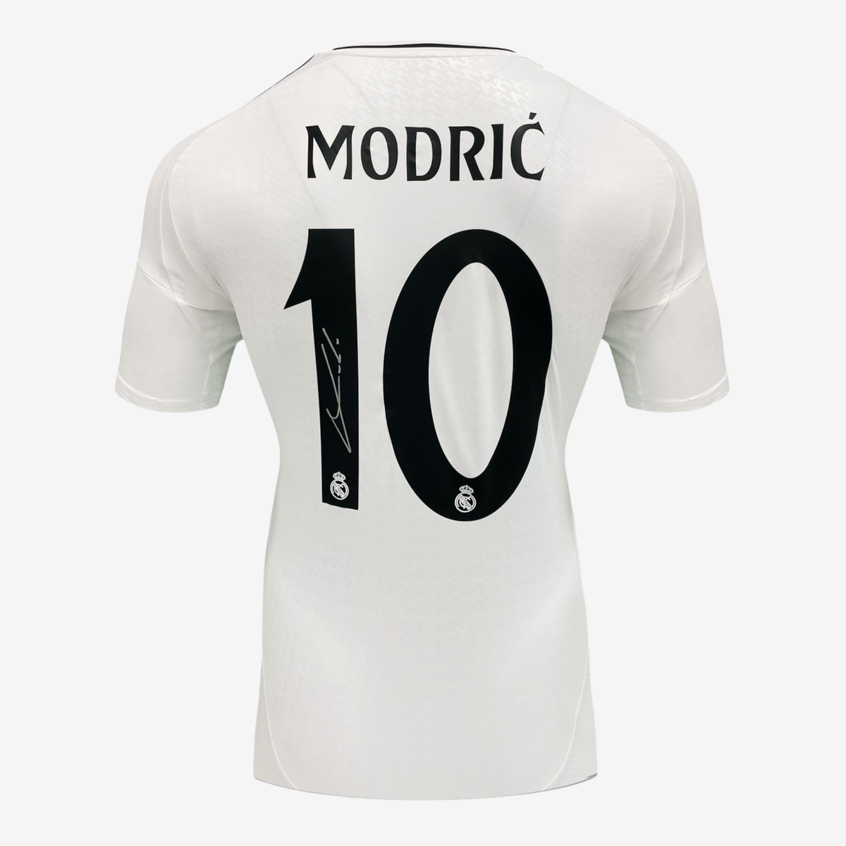 Luka Modrić Signed Real Madrid 2024–25 Home Football Shirt