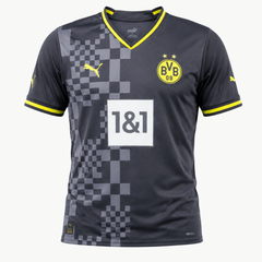 Mats Hummels Signed Borussia Dortmund 2022-23 Away Shirt