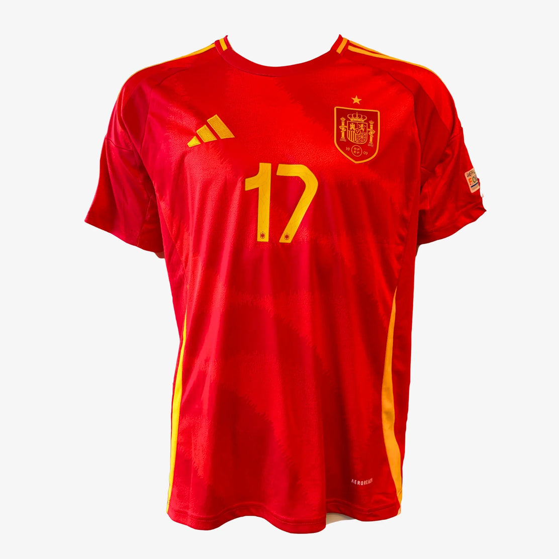 NicoWilliamsJr.SignedSpainHomeFootballShirt_Euro2024-front | Iconic Shirts