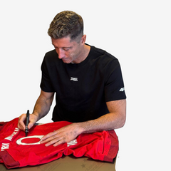 Robert Lewandowski Signed Original Bayern Munich Football Shirt - 2015-16 Home