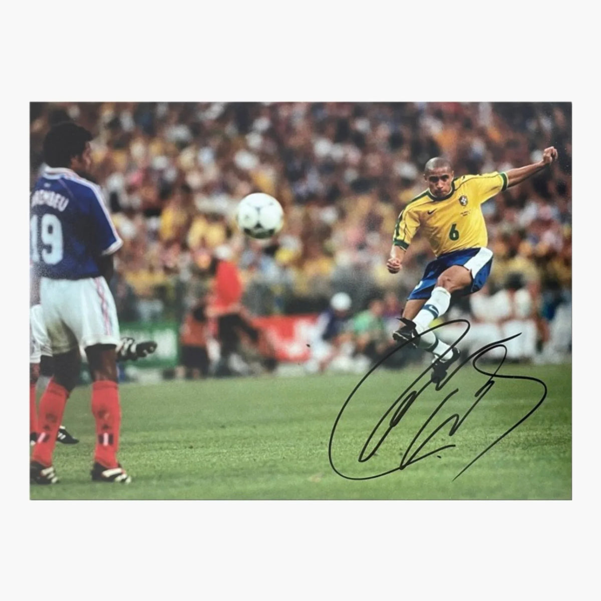 RobertoCarlosSignedBrazilIconicFreeKickPhoto | Iconic Shirts