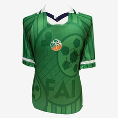 Roy Keane Signed Republic of Ireland Football Shirt – Front Signed