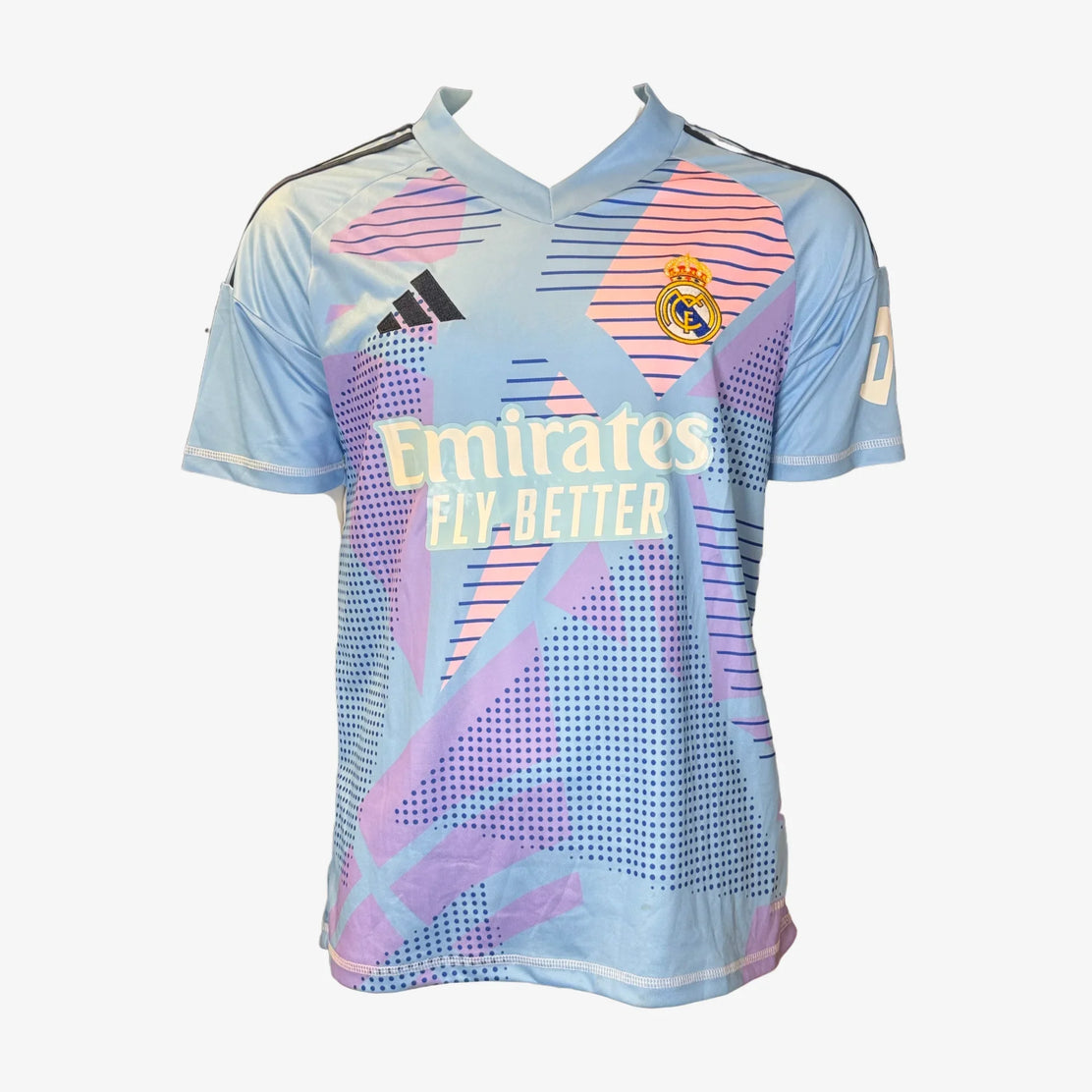 ThibautCourtoisSignedRealMadrid2024_25HomeGoalkeeperShirt-front | Iconic Shirts