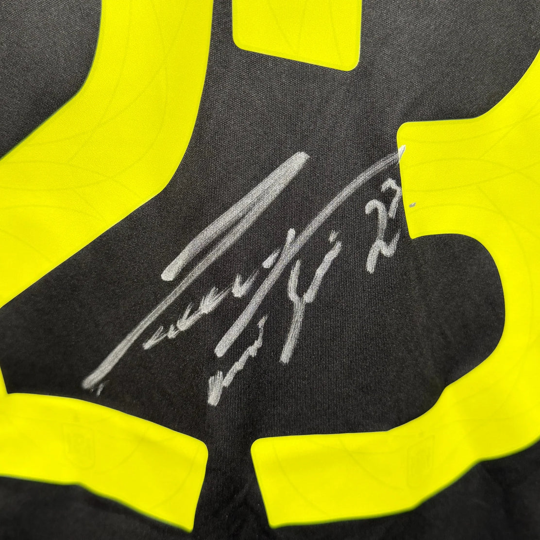 UnaiSimonSignedSpainGoalkeeperShirt-EURO2024-signature | Iconic Shirts