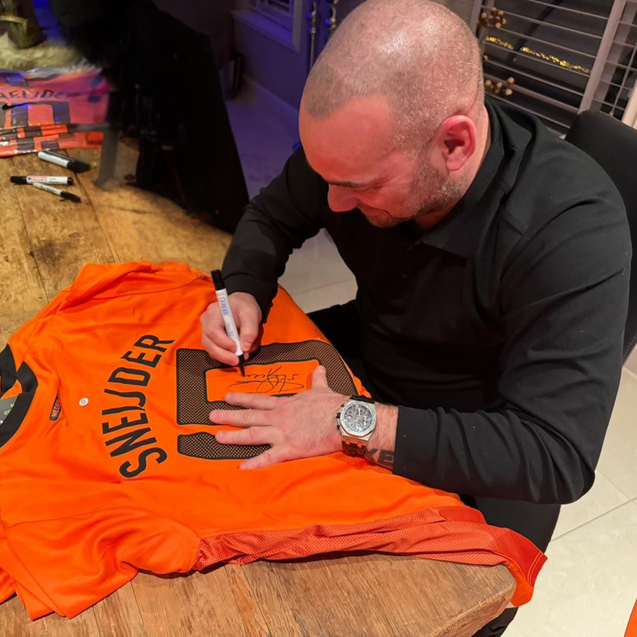 Wesley Sneijder Signed Netherlands Football Shirt - 2010 Home World Cup Final