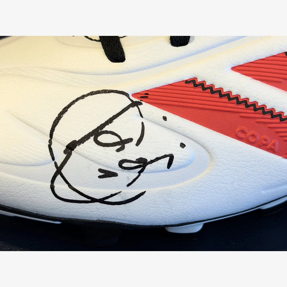 XaviHernandezSignedAdidasCopaFootballBoot-signature | Iconic Shirts