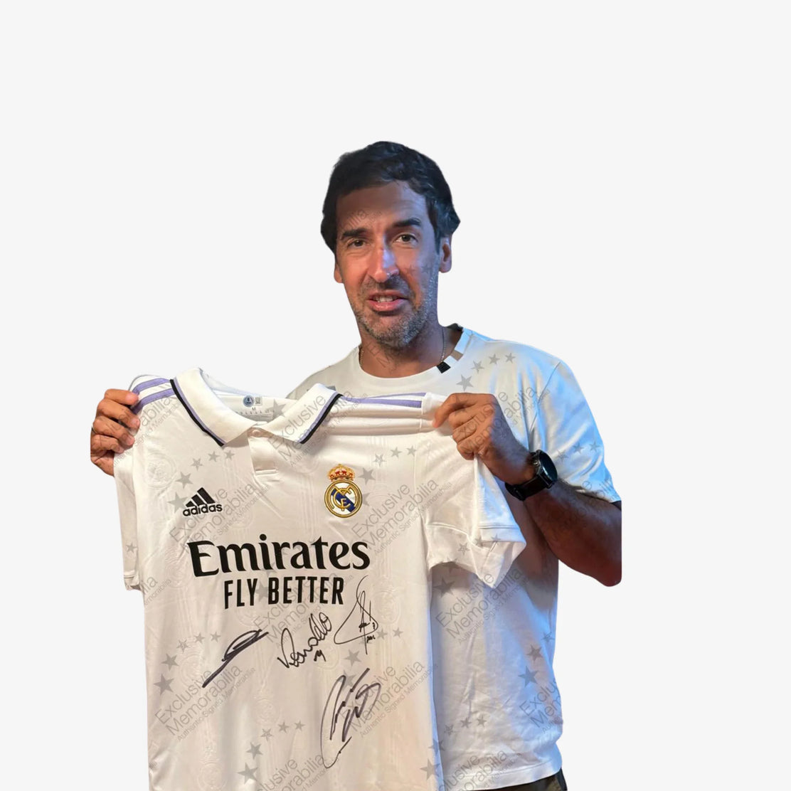 Zidane_Ronaldo_RobertoCarlos_RaulSignedRealMadridShirt-raul | Iconic Shirts
