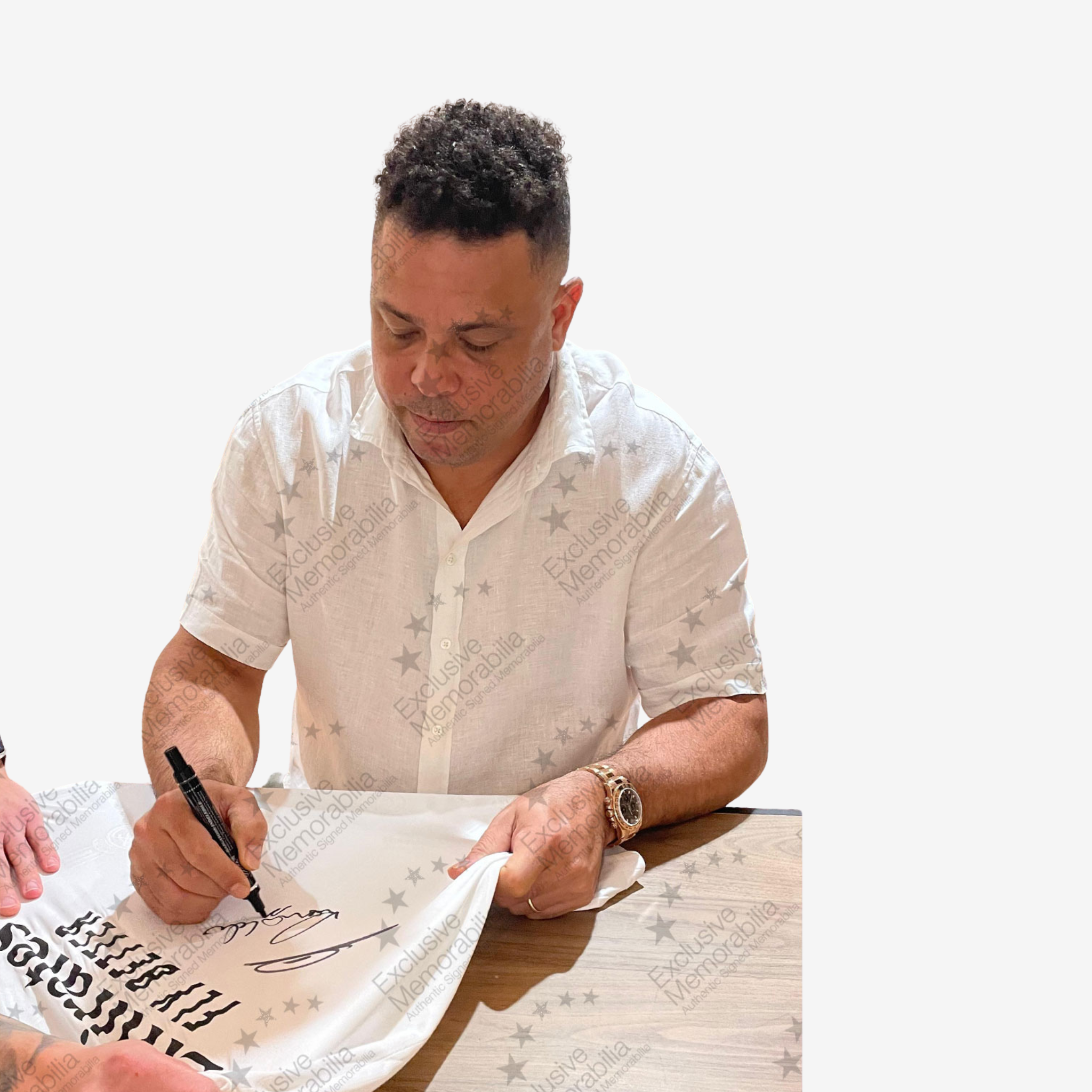 Zidane, Ronaldo, Roberto Carlos & Raúl Signed Real Madrid Shirt